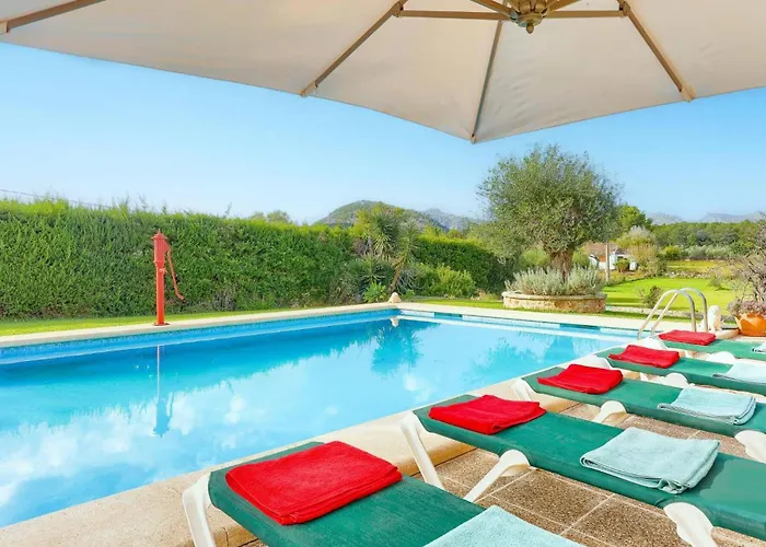 Villa Murtaretas By *